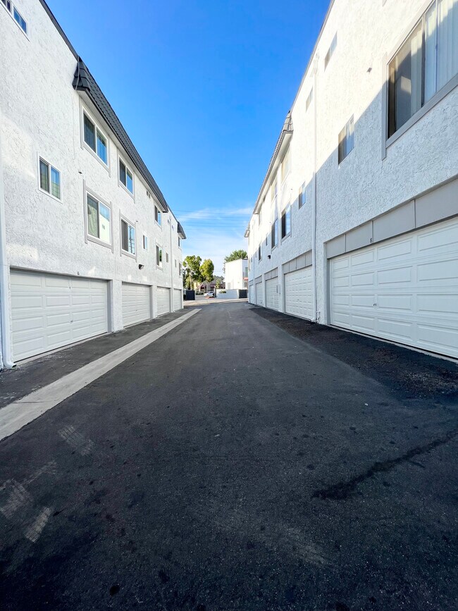 Stonewood Apartments Apartments in Brea, CA