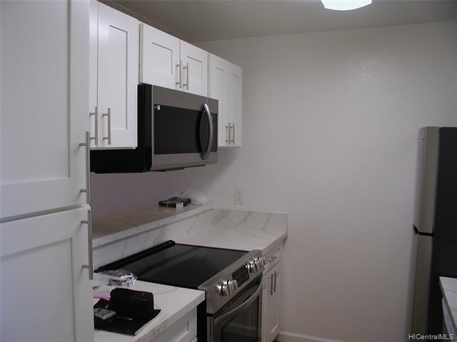 Building Photo - 94-1485-1485 Waipio Uka St