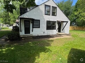 Building Photo - 7845 Emery Cir