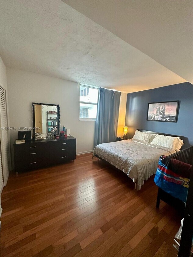 Foto del edificio - 3001 S Ocean Dr