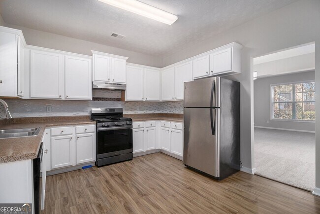 Building Photo - 1016 Maple Leaf Dr
