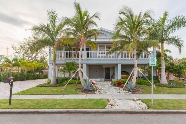 Building Photo - 3604 E Maritana Dr