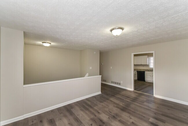 Building Photo - 3928 Yeager Rd