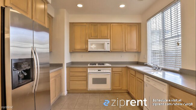Building Photo - 3 br, 3 bath House - 251 Soapstone Com, Li...