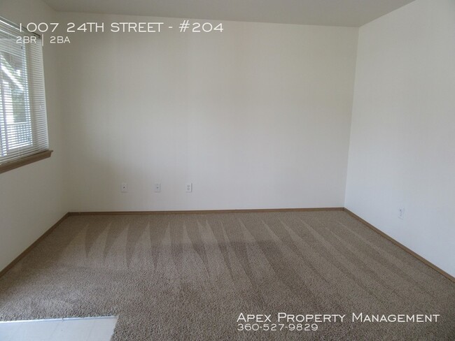 Foto del edificio - NEAR WWU- Courtyard Apartments
