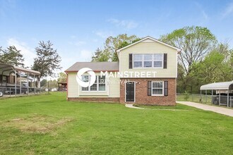 Building Photo - 4905 S Singing Woods Pl