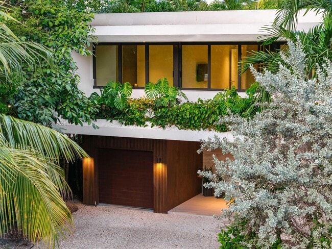 Foto del edificio - 77 SW 18th Terrace