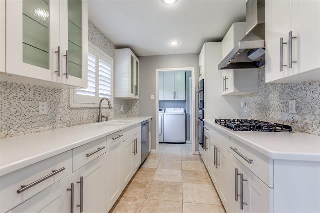Foto del edificio - 10511 Lake Gardens Dr