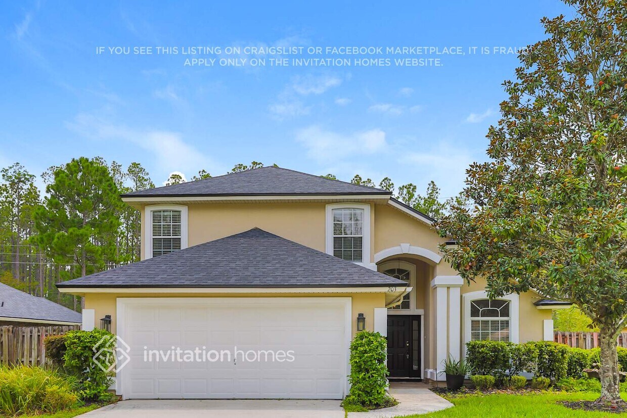 Foto principal - 203 Greenfield Dr