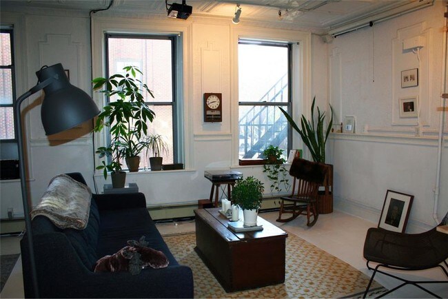 Building Photo - 7 Lispenard St