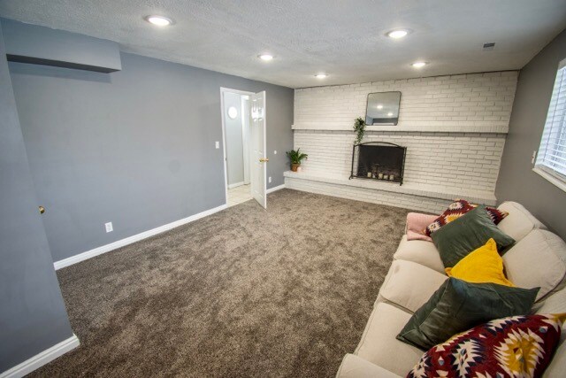 Living Room - 2382 E Cardinal Way