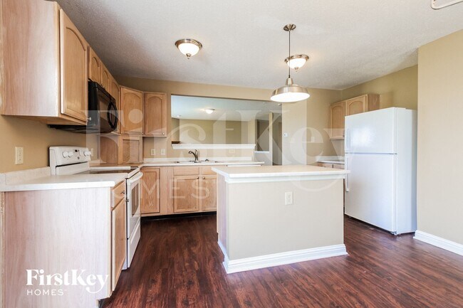 Foto del edificio - 3455 Summer Breeze Ln
