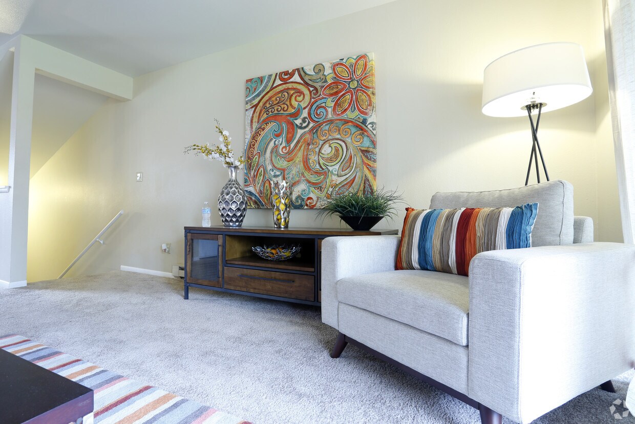 Park 120 Apartments - Everett, WA | Apartments.com