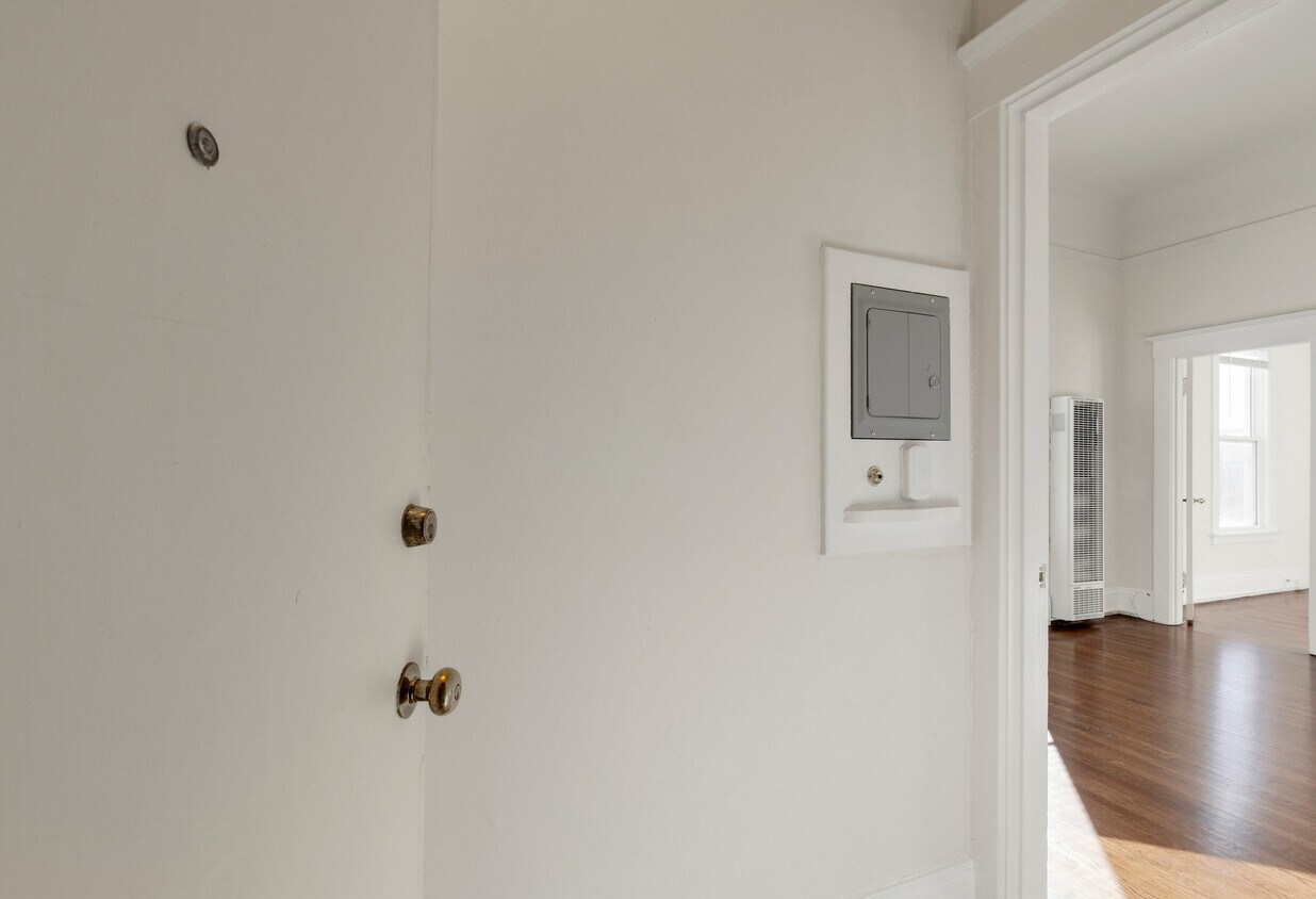 839 Divisadero St Unit J11, San Francisco, CA 94117 Condo for Rent in