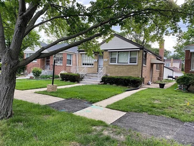 Photo - 2307 S 11th Ave House