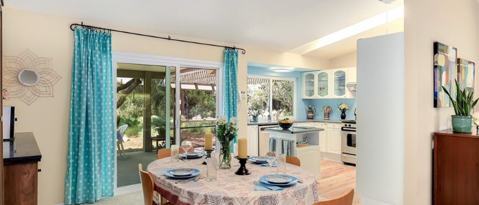 Foto del edificio - 23970 Deerfern Ave