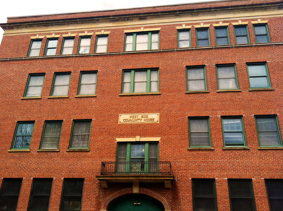 Foto principal - The Lofts at West Side Community House