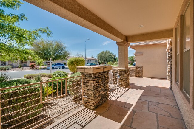 Building Photo - 2892 E Beechnut Pl