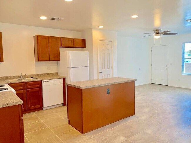 Foto del edificio - 10402 N 9th Ave