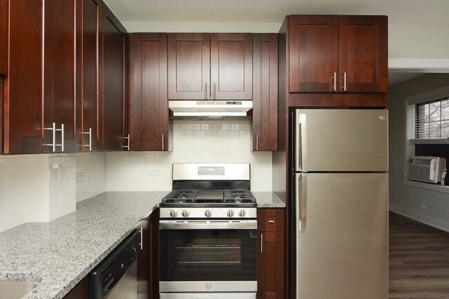 Foto del edificio - 725 St Johns Ave