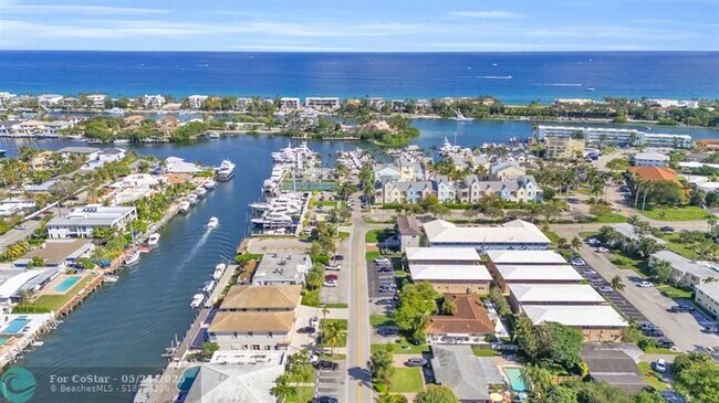 Foto del edificio - 2750 NE 28th Ct