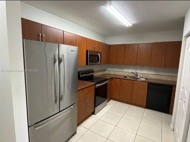 Building Photo - 11053 NW 89th Terrace