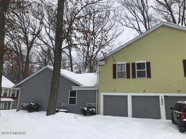 Foto principal - 7680 Timbercreek Ct
