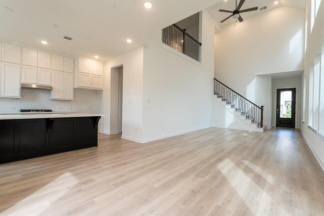 Building Photo - 6522 Bramble Cv Ln