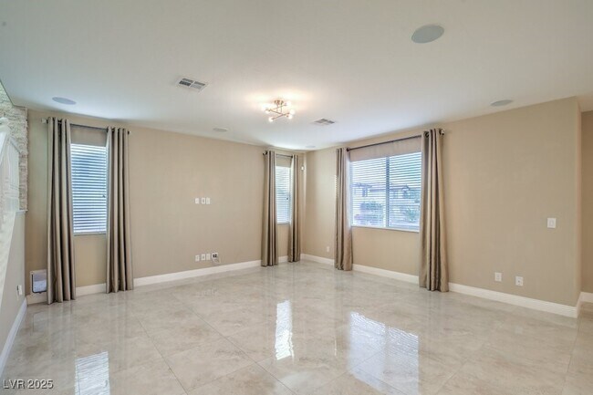 Foto del edificio - 12308 Kings Eagle St