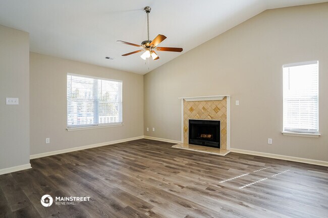 Foto del edificio - 6313 Battleford Dr