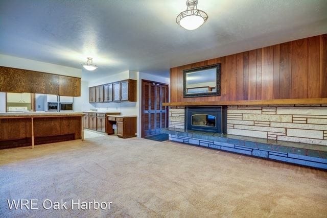 Building Photo - 2121 SW Dillard Ln