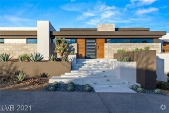 Building Photo - 4 Soaring Bird Ct