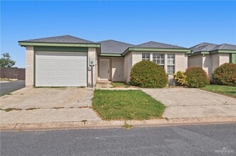 Building Photo - 10 Lemon Tree Ct
