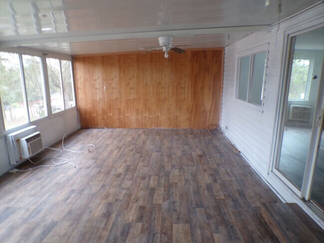 Foto del edificio - Mobile Home