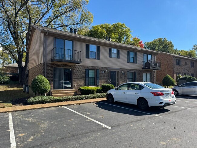 Photo - 5807 Brentwood Trace Townhome