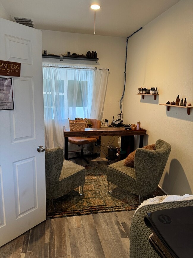 Building Photo - 255 E St