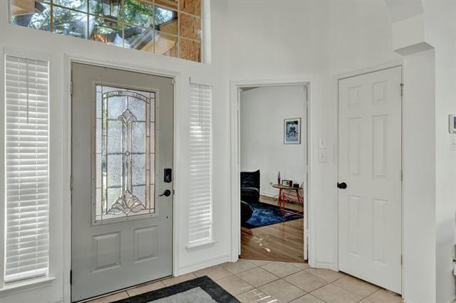 Foto del edificio - 18 Equestrian Ct