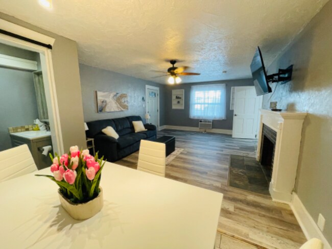 Foto del edificio - 439 N Grandview Ave