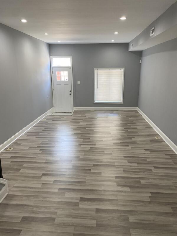 Building Photo - 10 N Ellwood Ave