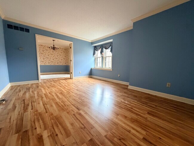 Foto del edificio - 8671 Pine Needle Dr