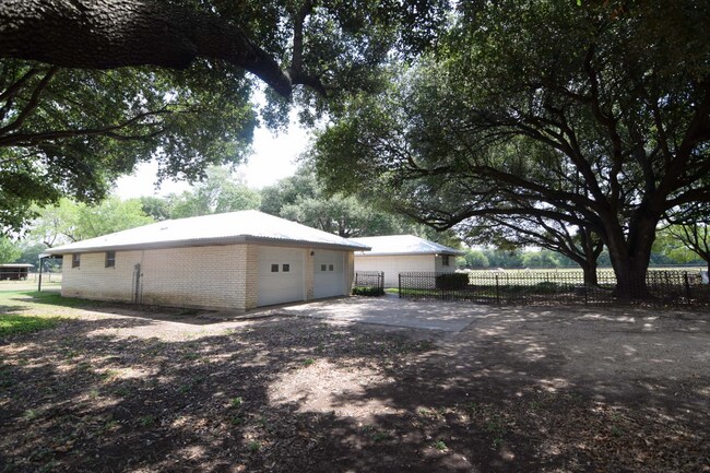 Foto del edificio - 2777 Wilson Valley Rd