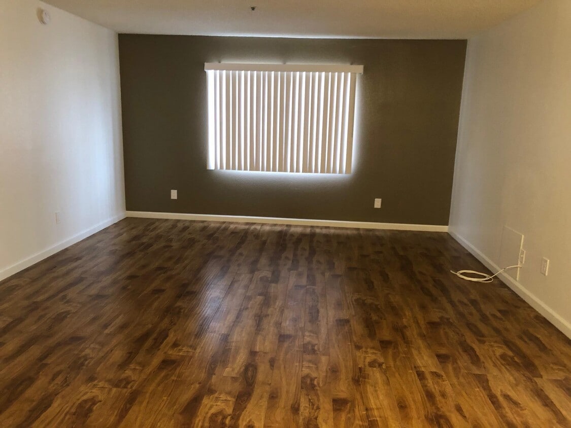 14610 Plummer St Unit 213, Los Angeles, CA 91402 Apartments in Los Angeles, CA