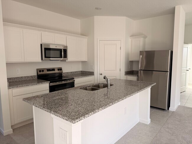 Foto del edificio - 3255 Carnation Ave