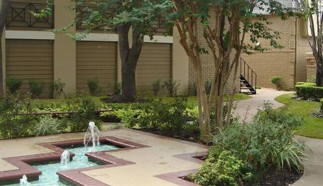 Foto del edificio - 3001 Hillcroft St