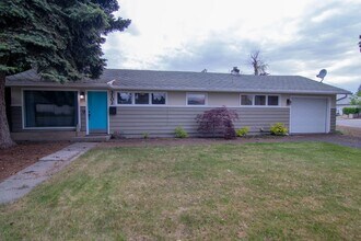 Building Photo - 3102 S Freya St