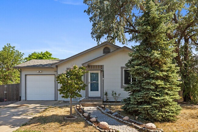 Building Photo - 4485 S Pagosa Cir