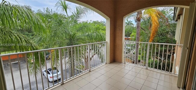 Foto del edificio - 3830 Lyons Rd