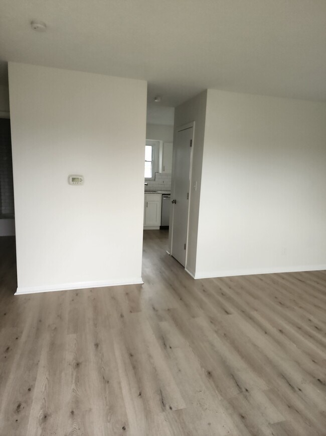 Foto del edificio - 1200 Hollar Ln