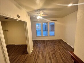 Building Photo - 2529 Rio Grande St
