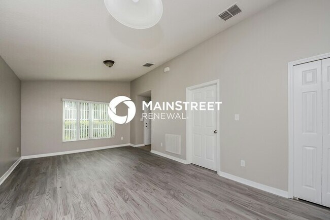 Foto del edificio - 3 Bedroom Pet-Friendly Home in Ocoee, FL with Main Street Renewal